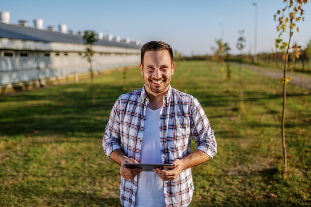 HERALD NEWS UPDATE FARMERS, more than anyone else, know the true importance of the “dirt” beneath our feet – our soils. They’re the cradle of life on Earth,... herald.wales/national-news/… #wales #heraldwales #herald #welshnews #news