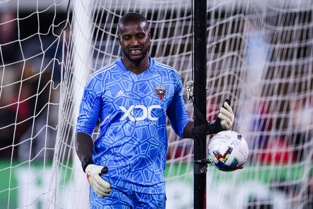Visit yesterday with former @dcunited 33 yr old gk @BillHamid28 who played in the recent @opencup, became a father and has been training in London as his journey to get back in @MLS continues . Hamid was a DC United Academy product. Listen:espn975.com/soccer-matters/…