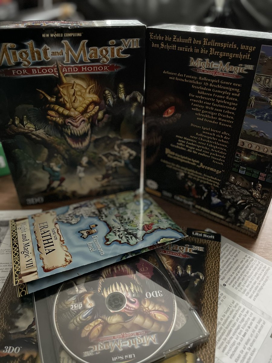 DanielZima's tweet photo. Dnes dorazil úlovek ze světa "Might and Magic", je to sedmý díl legendární RPG série, který vyšel v roce 1999.
Je to nejlepší hra ze světa Might and Magic?
#RETROGAMING #BigBox #eBayDeals https://t.co/1CSjjyhgMe