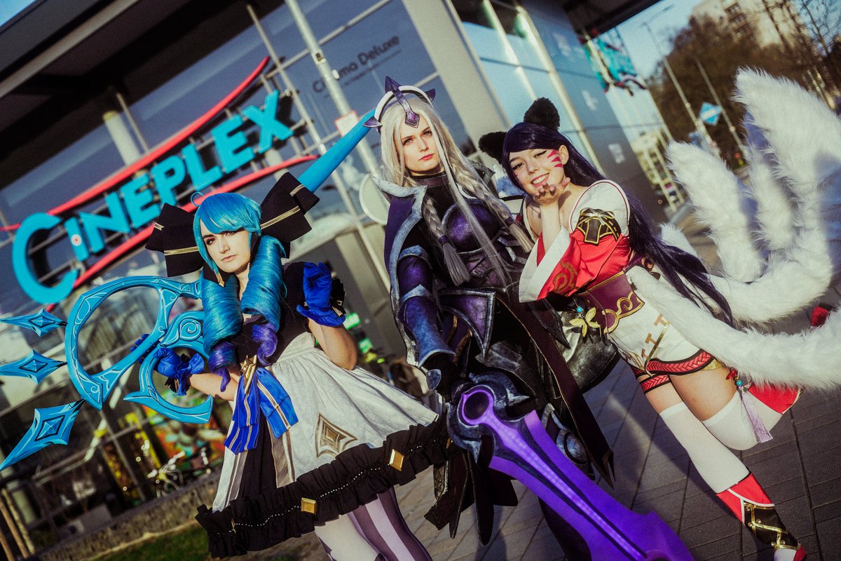 Diese fantastischen Cosplayerinnen haben unser Esport-Turnier gerockt: <a href="/SewSewlia/">Sewlia</a> <a href="/nohyuukii/">Meli</a>  und <a href="/allariacosplay/">Allariacosplay</a> ! 🔥 Sie haben unglaubliche Kreativität und Arbeit in die Cosplays gesteckt und sie dann im Cineplex präsentiert habt. 🙌 Big respect!

#Esport #Cosplay #CineLeague