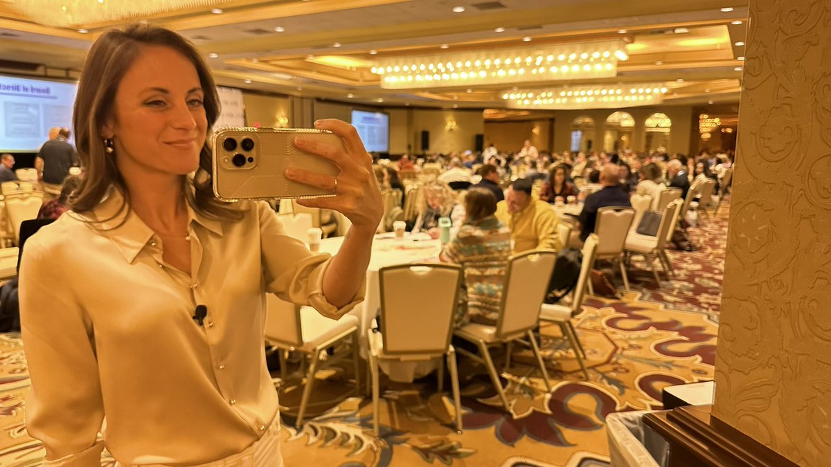 AshleyBendiksen's tweet image. Keynoting @TheRealNELMS conference today! A critical talk on the power of early intervention.

#NELMS #NELMS24 #edtalk