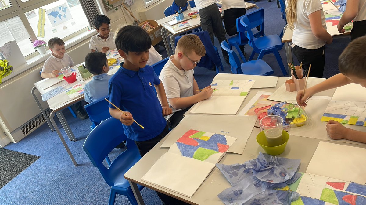 Class 2B tweet media