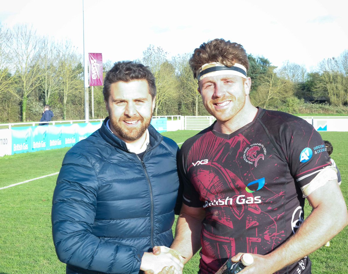 Ben Oliphant-Thompson was named your man of the match following on from Saturdays dramatic win over Darlington Mowden Park. Ben received a bottle of @E18hteenGin from Ed Khodabandehloo who was our match sponsor from Summerfield. Ben is sponsored by JR Veterinary