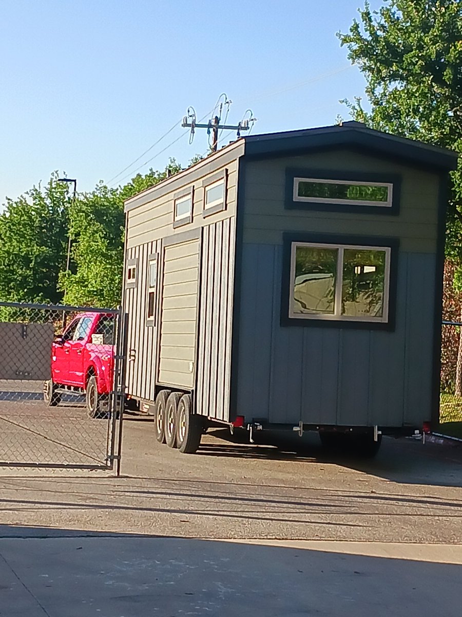 The New Yorker goes home! Big thank you to @ChesmarHomesTX for helping this beautiful Tiny Home help our veterans at the LangtreeRetreatAndEcocenter.org in Liberty, TX.