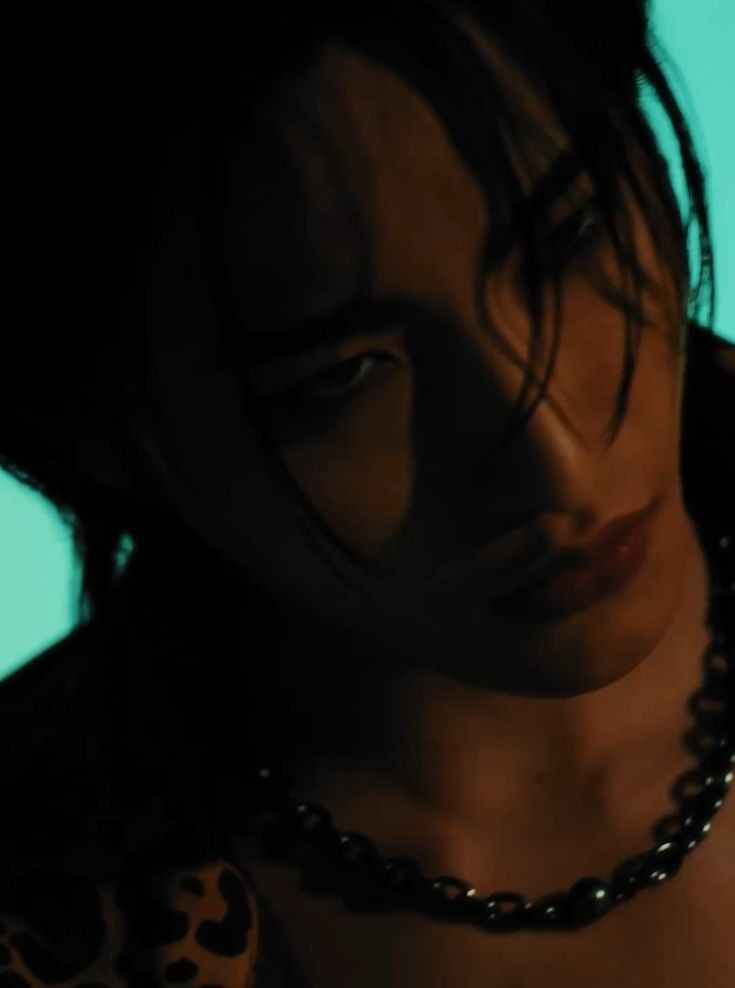 ᅠ

ᅠ

ᅠ

Touch me like you touch nobody
Put your hands all up on me 

ᅠ

ᅠ

ᅠ