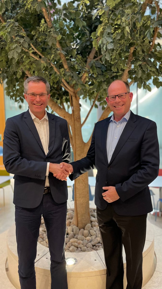It was fantastic to connect with @jarottingen in London this week. I'm looking forward to continued collaboration between @gatesfoundation and @wellcometrust as our organizations work together—alongside partners around the world—to advance innovation.