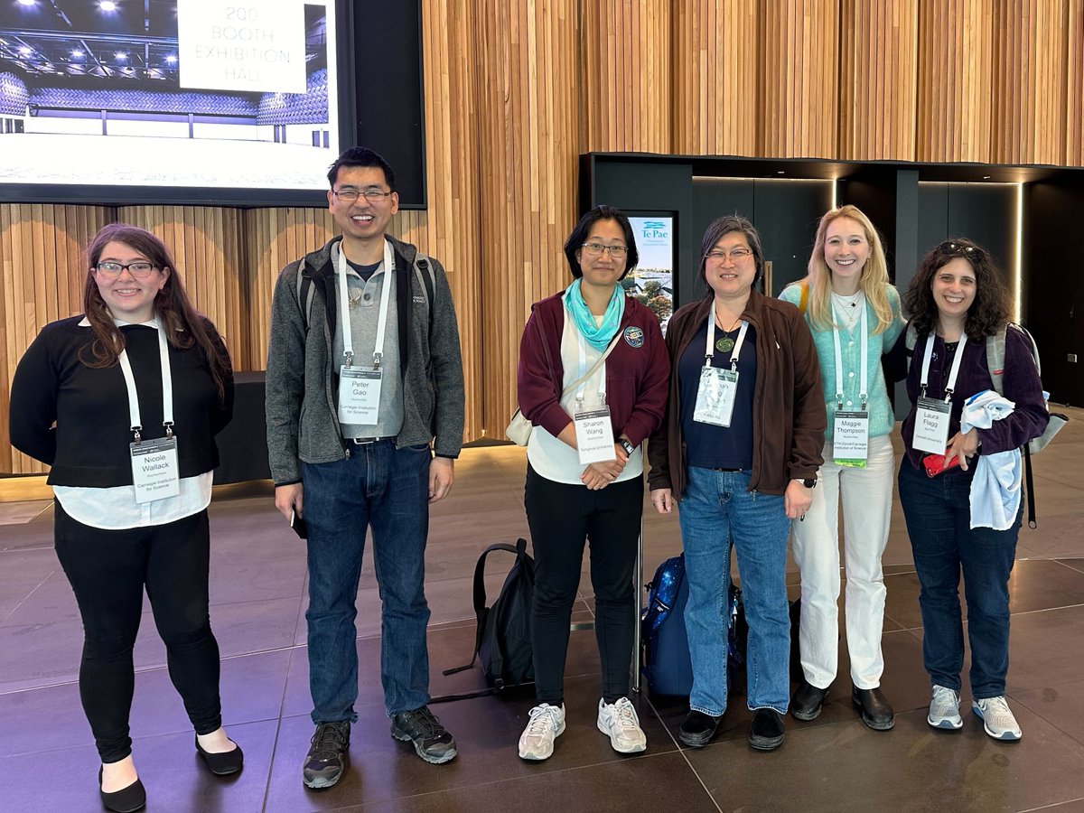 🎉 @CarnegieScience is in New Zealand for #ExSSV! Congrats to Carnegie Astronomer @PlanetaryGao & postdoc @Nicole_Wallack for their stand-out presentations! 📸: Provided by @johannateske