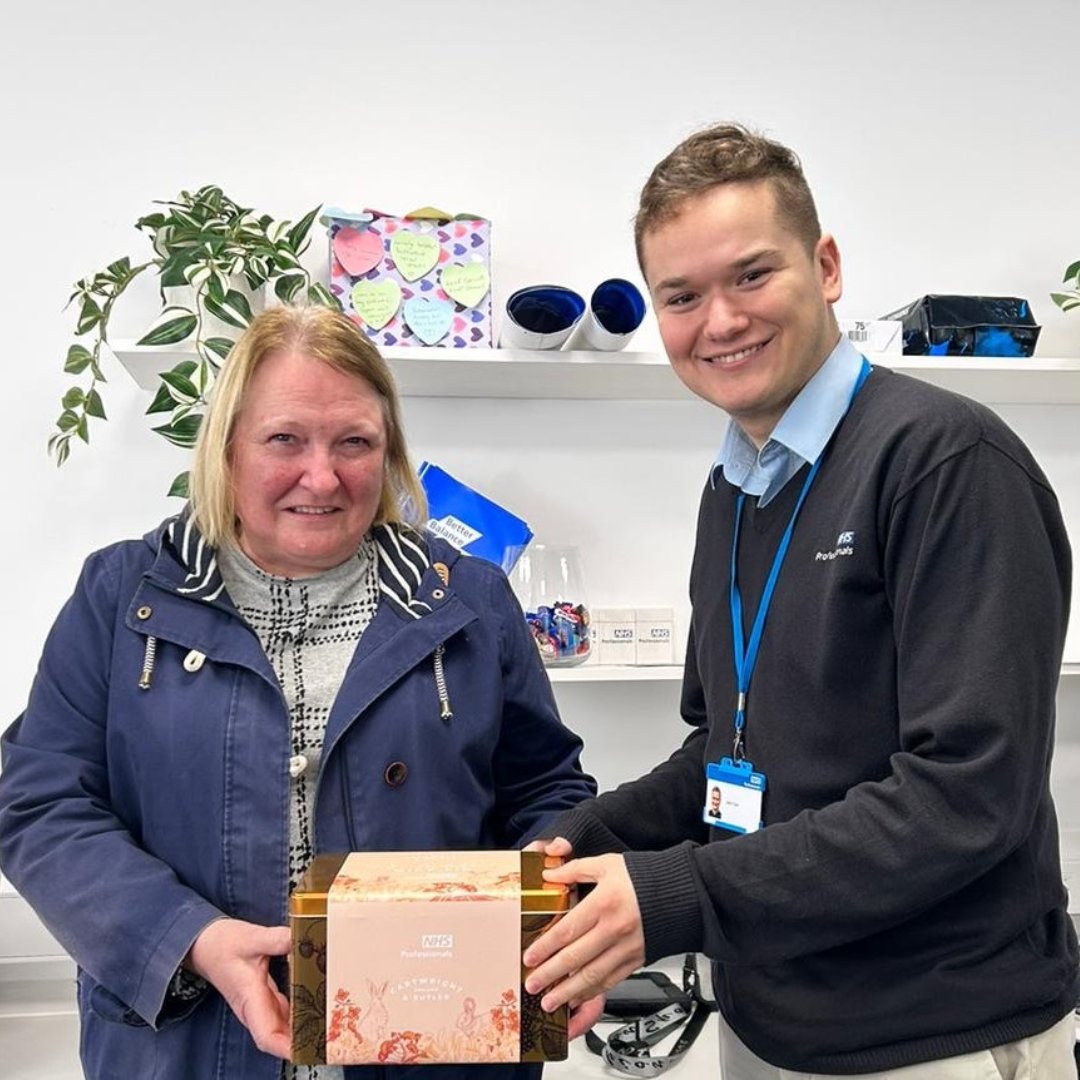 🐣 Easter Hamper Winner 🐣 We’ve been giving away Easter hampers at our partner NHS Trusts to show our appreciation to all the staff for their dedication to our NHS. Here is the winner from @RoyalDevonNHS – thank you Donna, for all that you do 💙