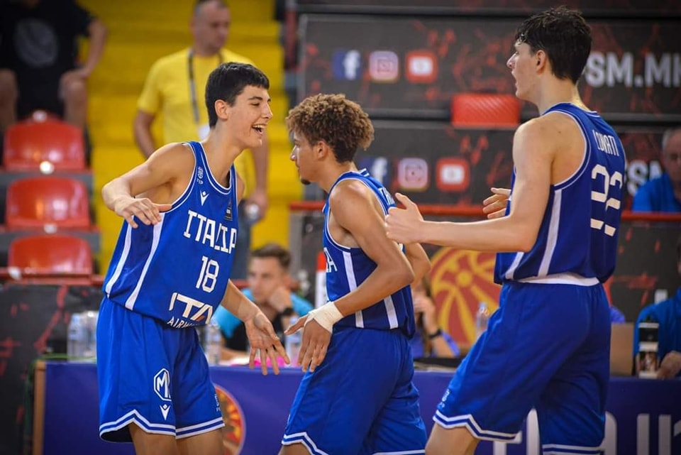 🏀 @Italbasket Under 16 e 17 in raduno a Caorle 📷 comune.caorle.ve.it/index.php?area…… | #caorlenews