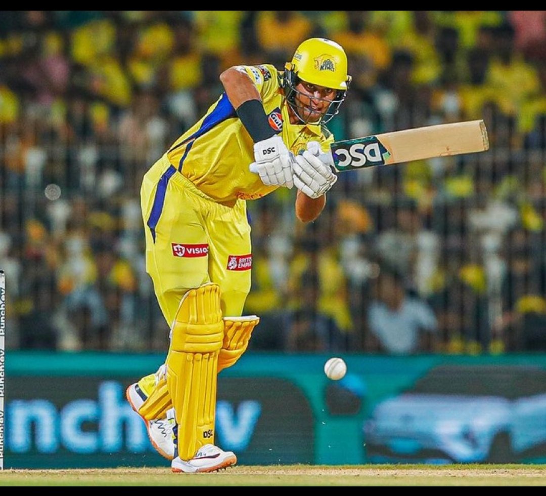 RACHIN RAVINDRA Will be a brand of World cricket Champ What a player ❤️ Classy Shots and Footwork love to watch 🤩
#CSKvGT 
First Match Vs RCB 37(15) 
Today.           Vs GT 46(20)
The Future 💛 
#IPL2024 #IPLUpdate #ipltickets 
#Chepauk