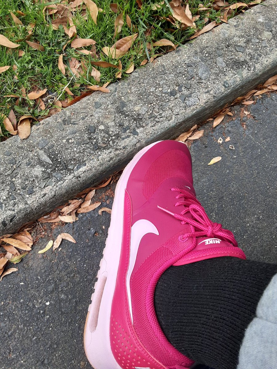 ithread33's tweet image. #airmaxday