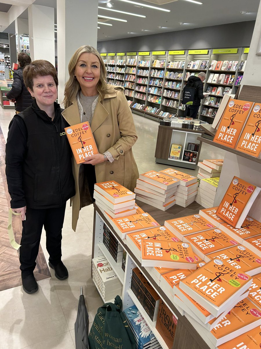 Busy few days for @edelcoffey signing copies of #InHerPlace in @easons Dublin. Thanks to Karen and Melanie for being so welcoming 🙂 @LittleBrownUK