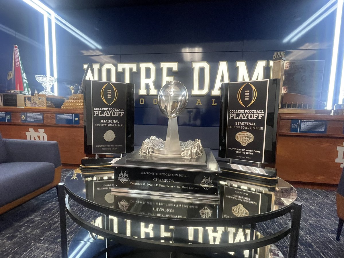 Thank You <a href="/Marcus_Freeman1/">Marcus Freeman</a> and entire <a href="/NDFootball/">Notre Dame Football</a> Football Staff for the invite to watch spring ball

Checked out <a href="/recruitready/">Recruit Ready</a> Alum and current <a href="/NDFootball/">Notre Dame Football</a> Player <a href="/59_problemz/">Sean “Big Bear” Sevillano Jr.</a> practice which was AWESOME and bring '26 <a href="/RecruitReady/">Recruit Ready</a> Recruit <a href="/ZylstraLinkin/">linkin zylstra</a> for Visit

☘️☘️

#RRFAM