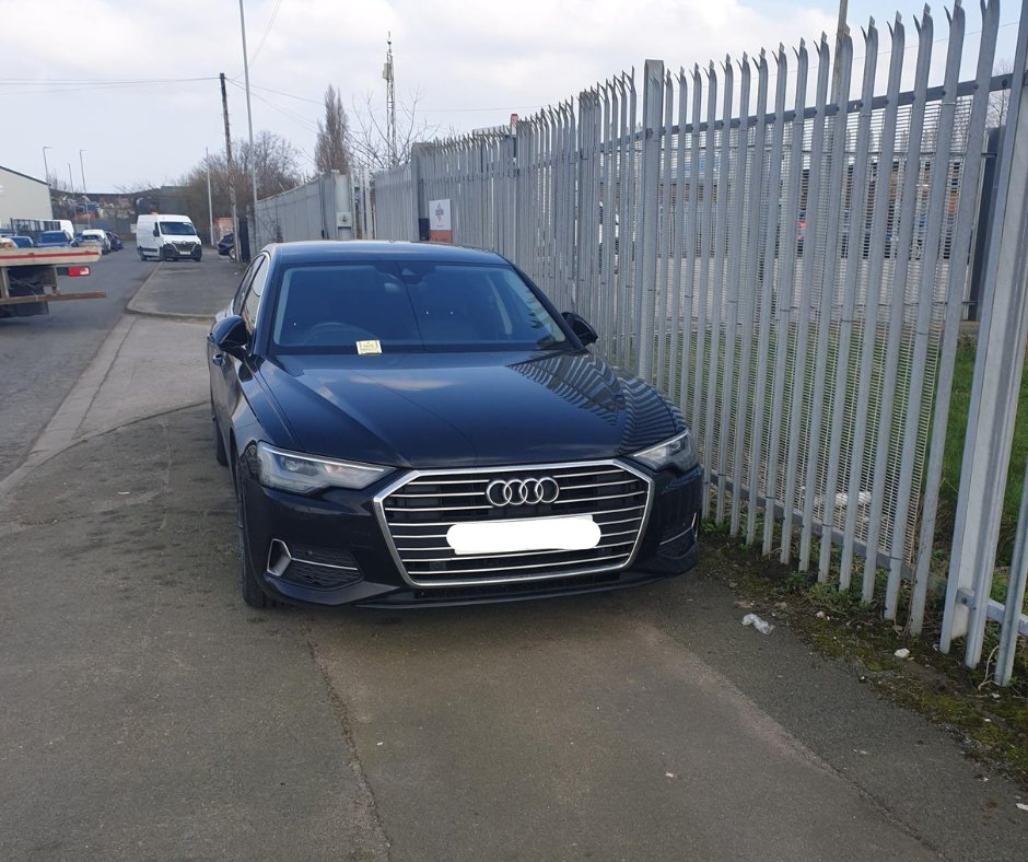 Officers attended Bradman Rd, Kirkby industrial estate to resolve parking issues & intel’s regarding businesses linked to vehicle crime gathered. Officers have re-attended on several occasions. Traffic Offence Reports were again issued and advice passed onto businesses.