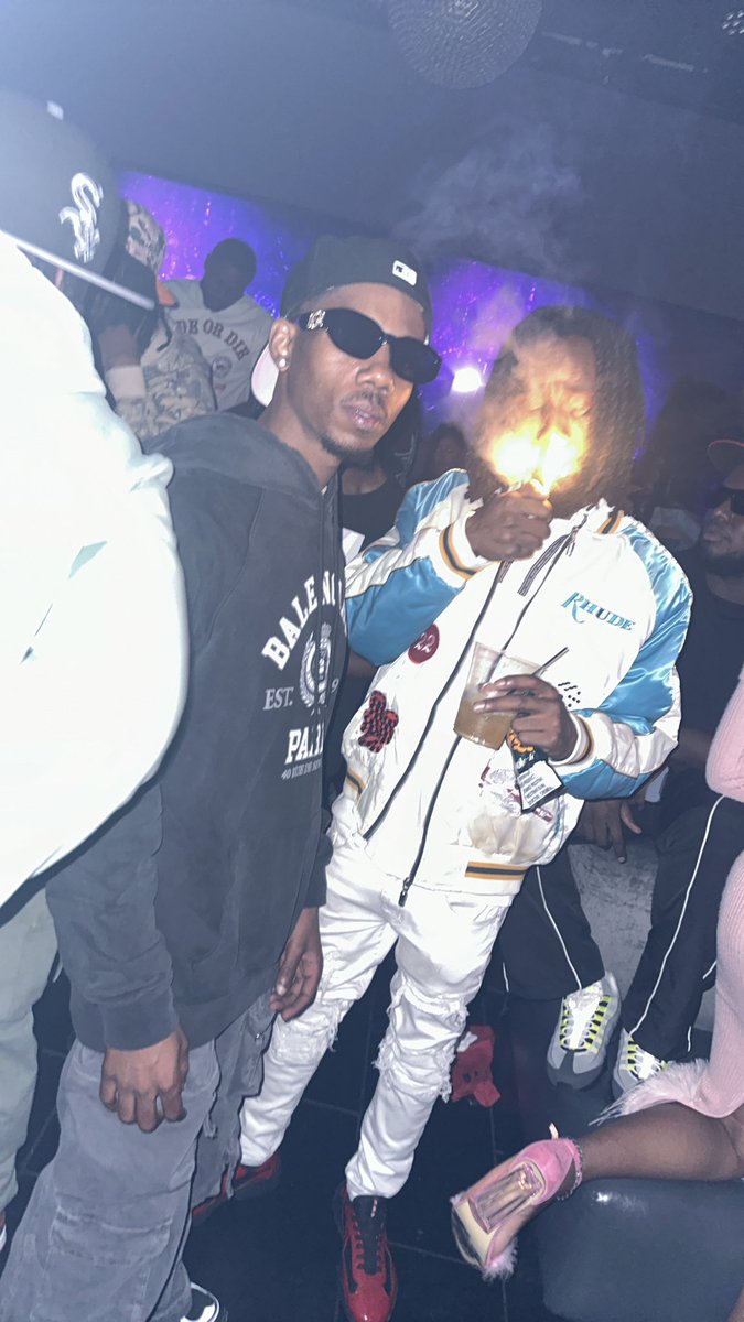9xDantx3's tweet photo. Popped out this weekend for @evrythingcierra birthday. You getting old shawty 🤣. Appreciate everything single thing you do for @DCPARKINGVALET nothing goes unnoticed 🥲🥲 https://t.co/iXB4F92SFo