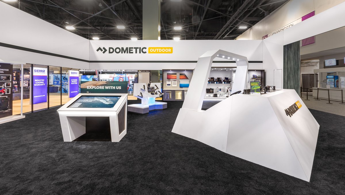 Exhibitor Source offers total custom flexibility for help with your next inline exhibit - like this one! With our in-house capabilities and state-of-the-art custom shop, we've got you covered!

#ExhibitorSource #TheArtofInfluence #CustomRentals #CustomExhibits