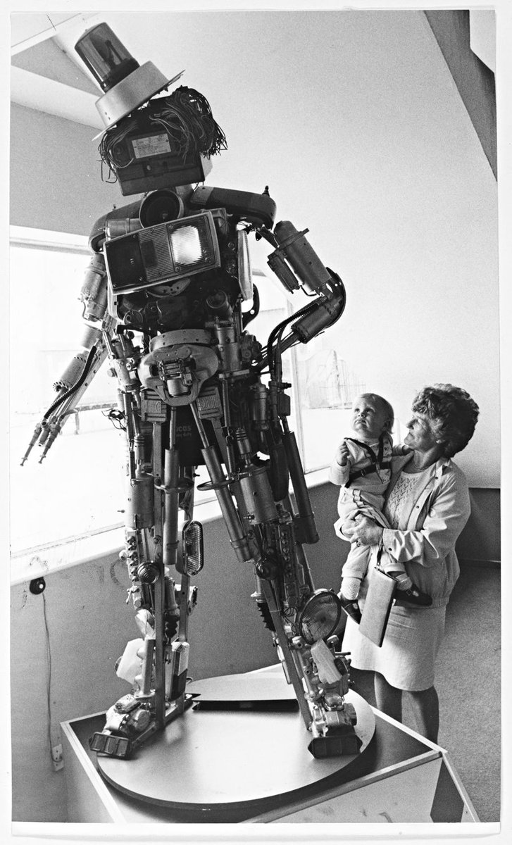 E & S Photo Archive (@esphotoarchive) on Twitter photo Will robots take over looking after the archives? Who knows, but hopefully not anytime soon as we still have a lot of sorting, cataloguing and digitising to do! #FutureArchives #Archive30 <a href="/ARAScot/">ARA Scotland</a> Will robots take over looking after the archives? Who knows, but hopefully not anytime soon as we still have a lot of sorting, cataloguing and digitising to do! #FutureArchives #Archive30 <a href="/ARAScot/">ARA Scotland</a>