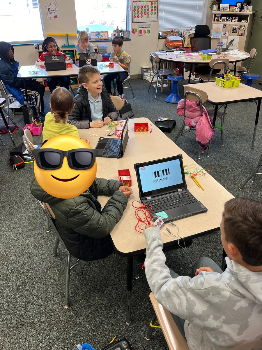 Thank you to <a href="/ahymel/">Annette Hymel</a> for coming to teach us about the Makey Makey kits! Our class had so much fun recording their character analysis and bringing them to life! <a href="/NFP_Elementary/">North Forest Pines</a> <a href="/wcpssdll/">wcpssDLL</a>