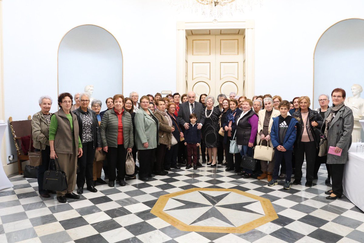 Miriam and I enjoyed meeting members of the Azzjoni Kattolika of Żejtun who visited us this morning at Sant'Anton Palace.