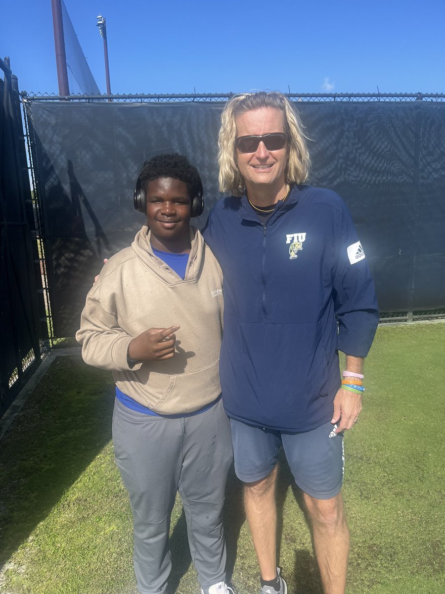 Thank you for the hospitality and knowledge gain today @CoachYost & @CoachEHickson2. I had a great time at @FIUFootball practice today. @Coach_Harden_8