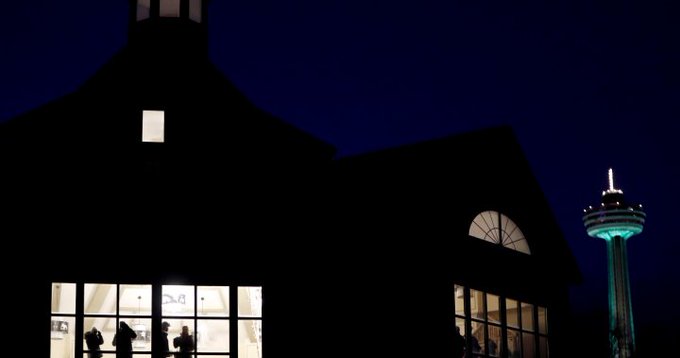 natnewswatch's tweet photo. Housing asylum seekers at Niagara hotels cost Canada more than $100 million, @TouriaIzri reports. https://t.co/FVRj7dRsmV #cdmpoli
Find out more at https://t.co/xofn4ZIXij https://t.co/4tTpbhlaX5