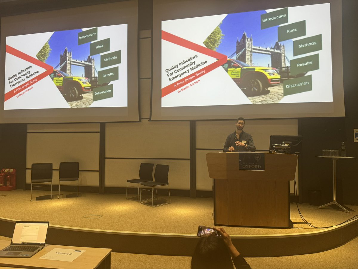 OSEM_Conference's tweet image. #OSEM2024 oral presentation on community emergency medicine led by Dr.Martin Gorham- Delved into Delphi studies - structured approach to gather expert opinions. Takeaway: Collaborative strategies crucial for effective community emergency response.