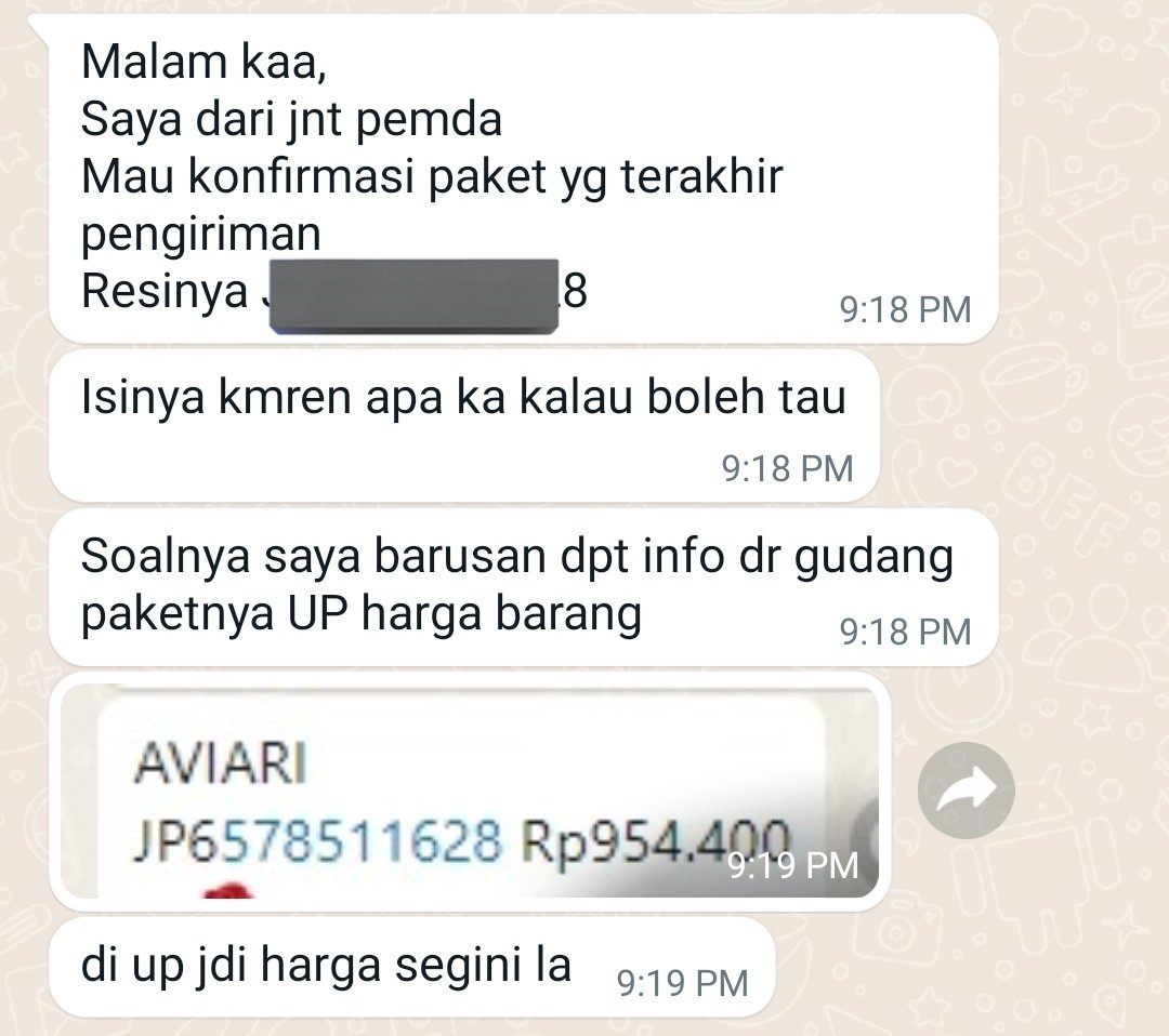 seyaraliana's tweet image. maneee katanya buku ga kena pajak? masa iya harga buku 80k bisa kena sampe 900k. yg bener ajaaa @beacukaiRI