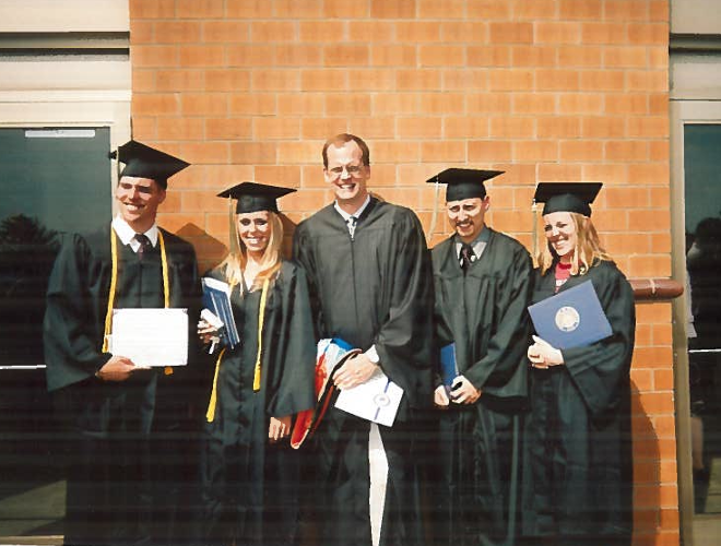 UEAces_AT's tweet photo. Going back to 2005 Athletic Training Graduates on the 26th day of celebrating NATA Month from the University of Evansville.  #UEATFAM #NATA #NATAMONTH https://t.co/ZAH8uJmuQN