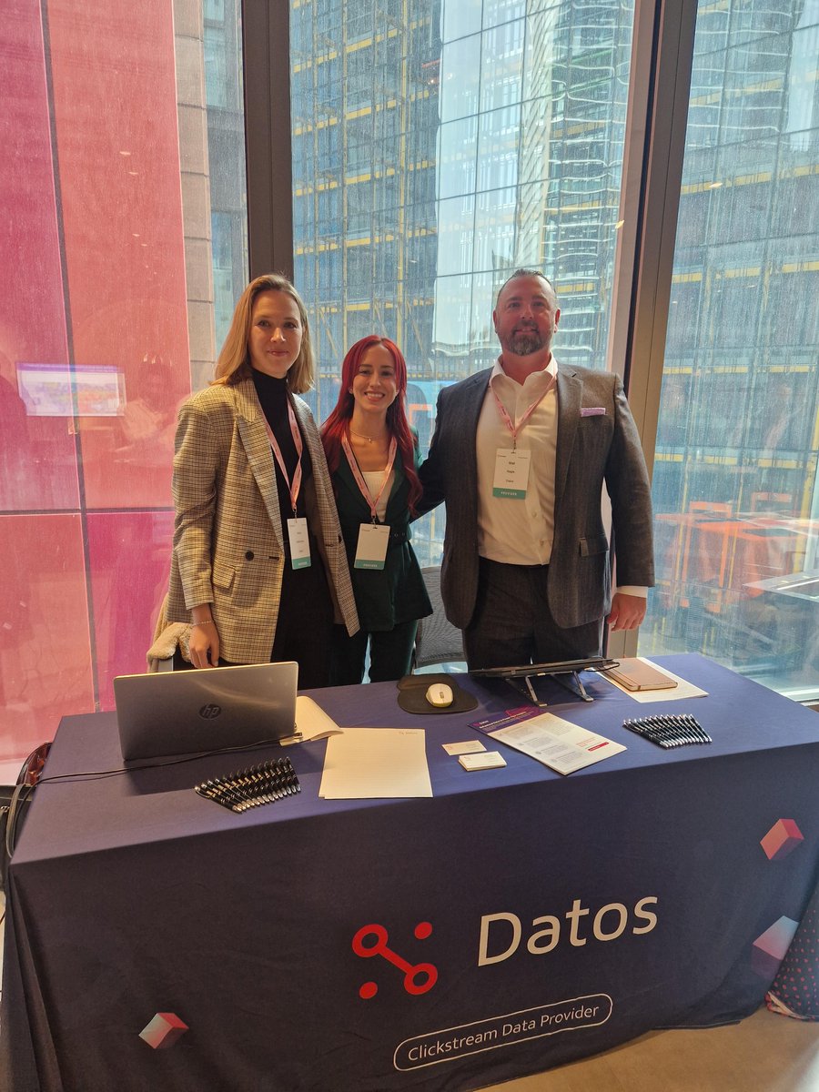 LiveDatos's tweet image. Diving into the heart of #NeudataLondon! This year&apos;s summit is buzzing more than ever. Fantastic content sessions &amp;amp; deep dives into how #behavioraldata is reshaping #finance. Come see us at Stand G! #FinanceData #AltData
