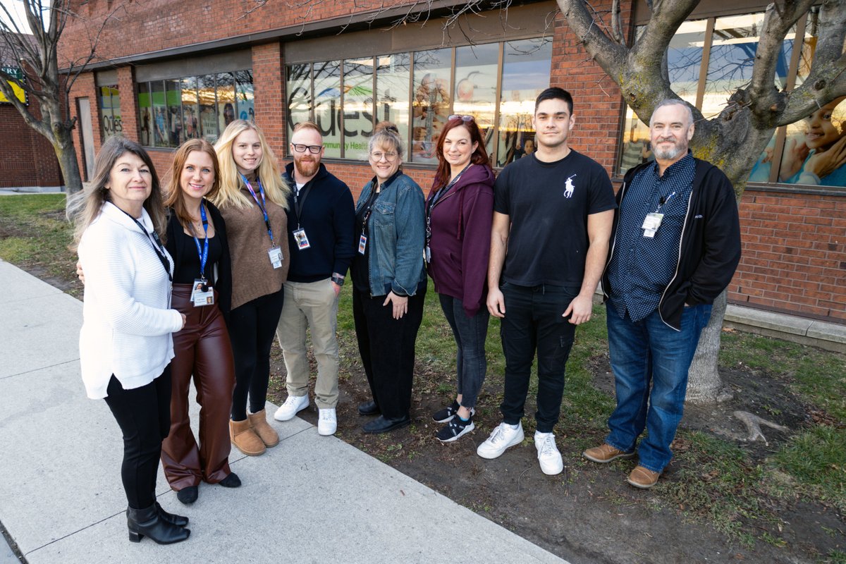 Scott Cronkwright struggled with addiction & homelessness for years. Now, he's helping others like him as a peer support navigator with Niagara HELPS, a program offering peer support to people experiencing homelessness who come into @niagarahealth's ED: ow.ly/3Hjx50R28nn