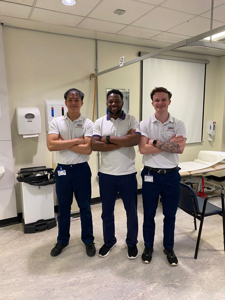 And another blast from the past... Shaun Uzokwe (Band 6 ) with Damien Ong and Brett Val @thecsp @UoS_Physio @thecspstudents