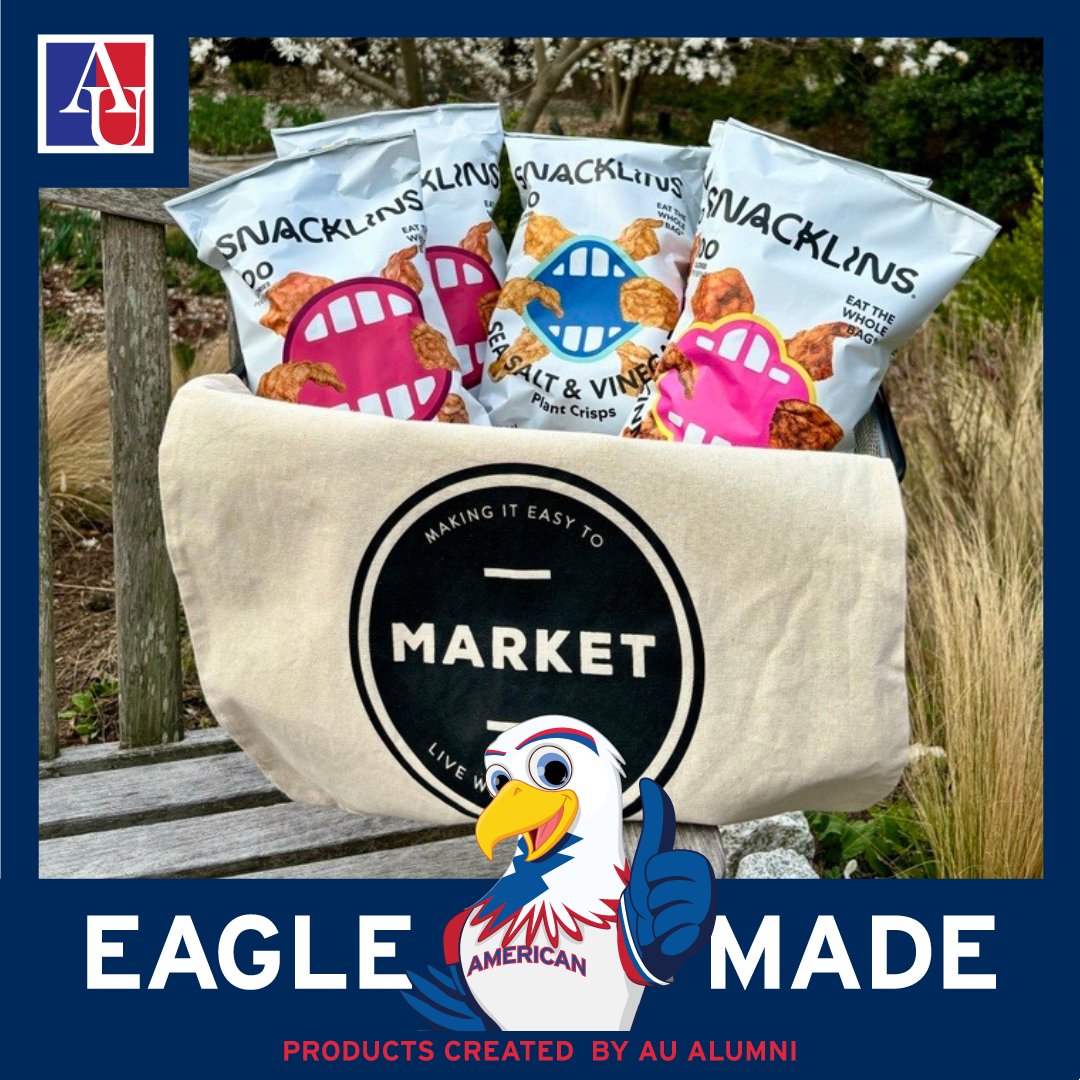 AmericanUDining's tweet photo. Try @snacklins crunchy, airy, and delicious!😌 Made from yuca, mushrooms, and onions, they're 100% vegan and plant-based. Dip'em, dunk 'em, or scoop 'em - they're perfect for any dip! 😋 

#loveaukitchen #chartwellshighered #eaglemade https://t.co/7gtwT4eDzy
