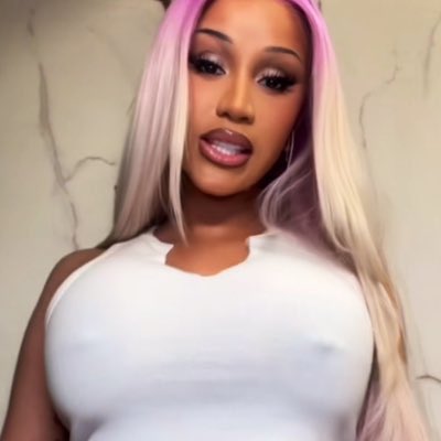 Cardiisshook's tweet photo. Lil Kim (2000)                  Cardi B (2024) https://t.co/3Weox94eUF