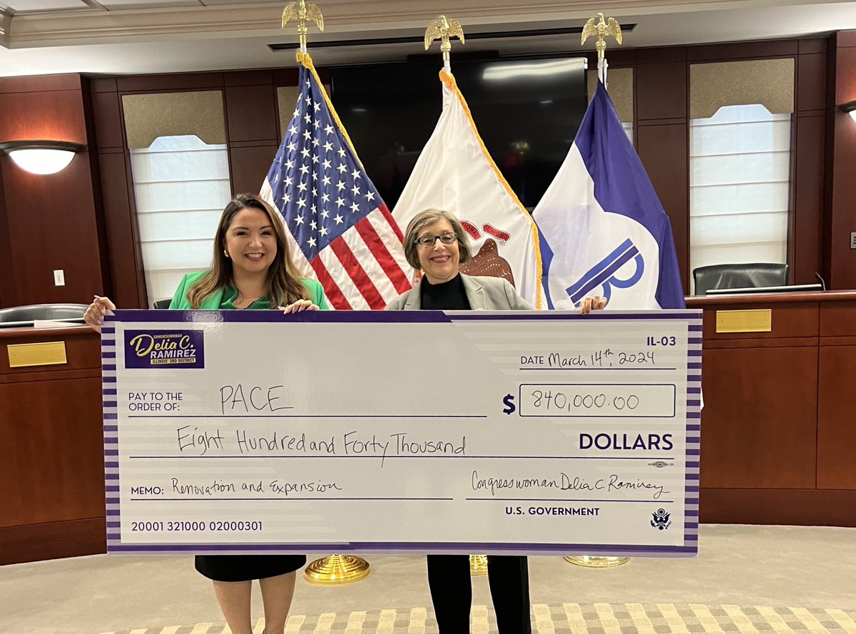 Pace recently was awarded five federal Community Project Funding grants, including $840,000 from Congresswoman @DeliaRamirezIL. The grant will help set the stage for future Pulse rapid transit service in western Cook County. Thank you, Congresswoman Ramirez, for the support!