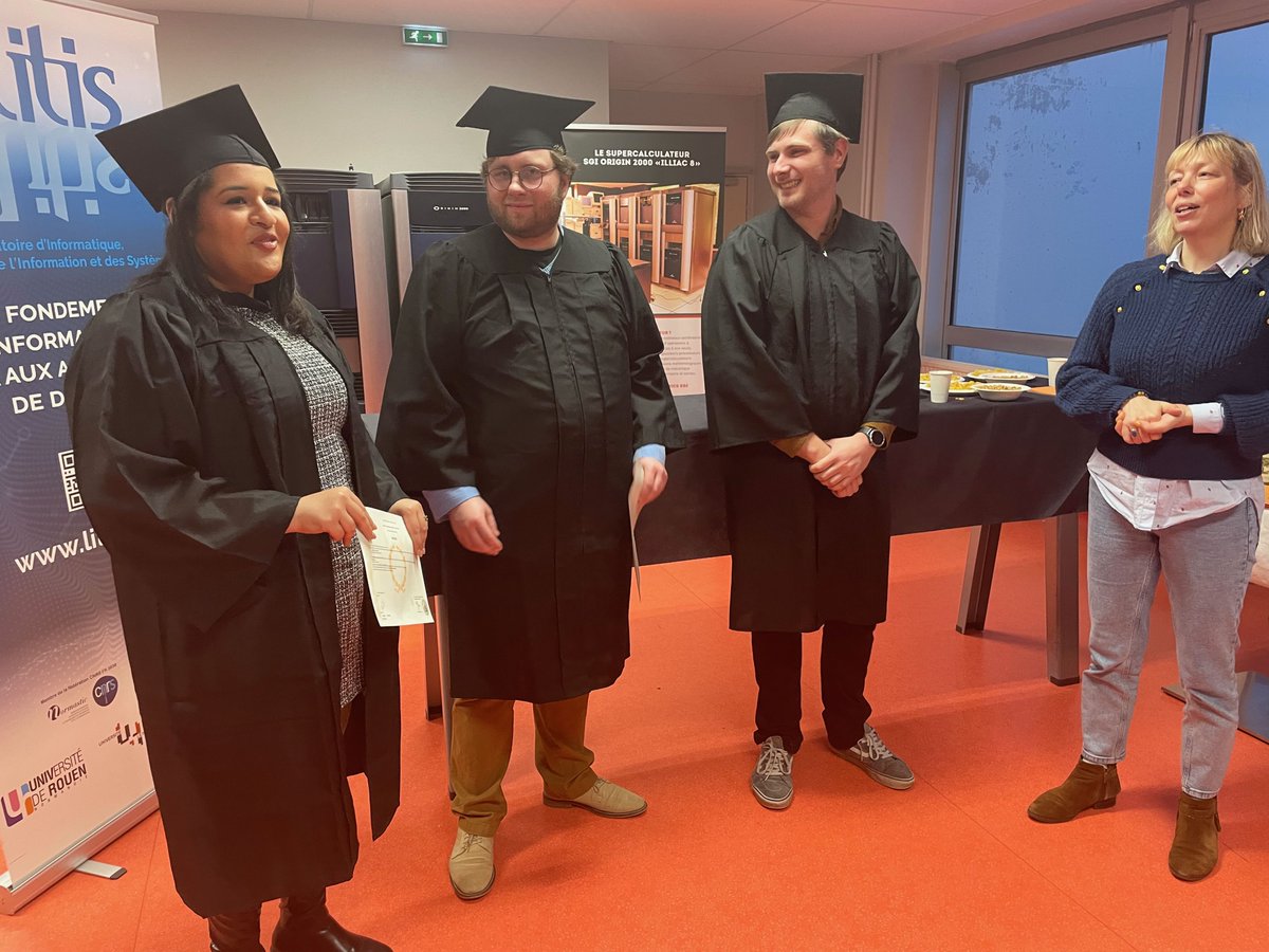 Master Science des Données Université de Rouen (@mastersidrouen) on Twitter photo Félicitations à nos diplômés 2021, 2022, 2023 du Master Science et Ingénierie des Données de l'<a href="/univrouen/">Université de Rouen Normandie</a> ! 🎓🎉
Les responsables du Master ont été fiers et heureux de leur remettre leurs diplômes vendredi dernier! 🤩
Bel avenir professionnel à eux🚀
#iA #AI #master #rouen Félicitations à nos diplômés 2021, 2022, 2023 du Master Science et Ingénierie des Données de l'<a href="/univrouen/">Université de Rouen Normandie</a> ! 🎓🎉
Les responsables du Master ont été fiers et heureux de leur remettre leurs diplômes vendredi dernier! 🤩
Bel avenir professionnel à eux🚀
#iA #AI #master #rouen