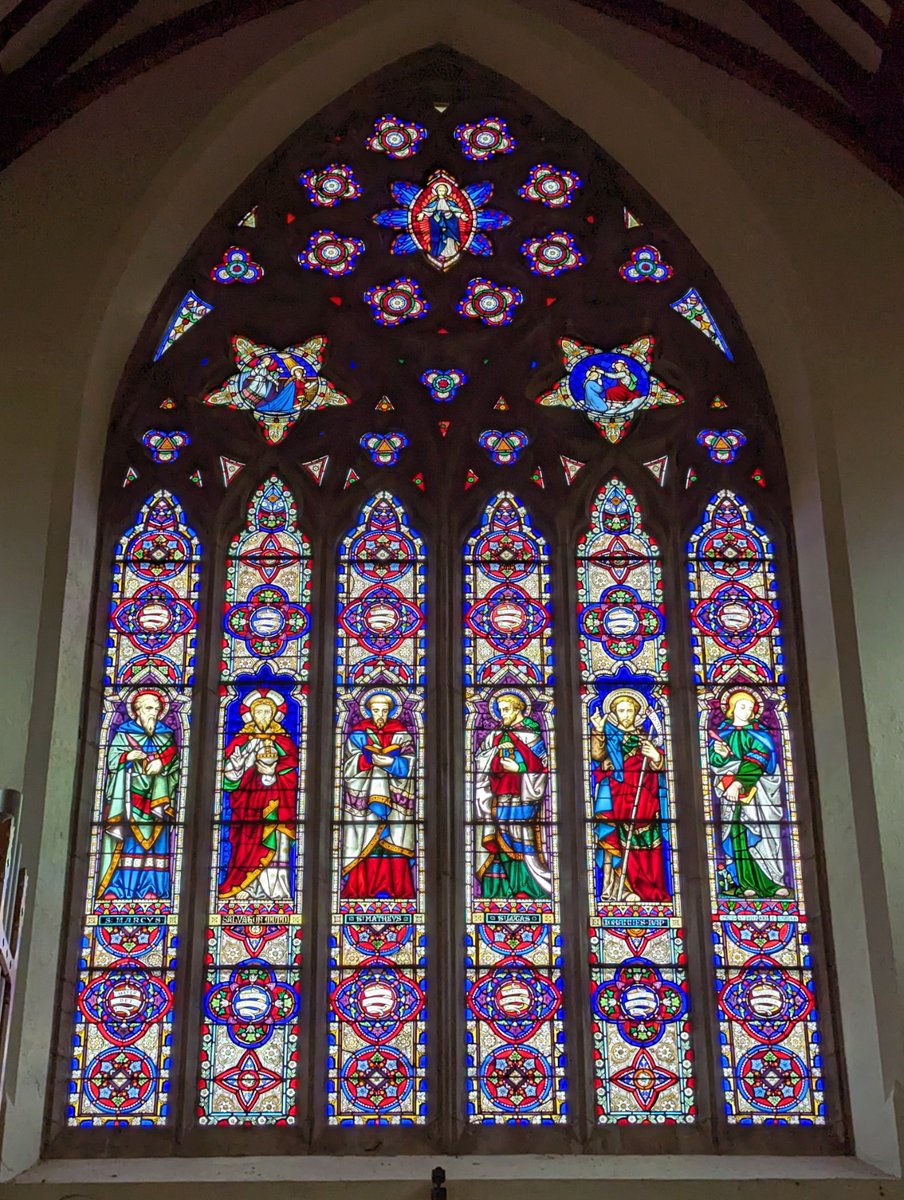 Wonderful stained glass from Church of the Immaculate Conception - Kanturk, Cork
( Irish: Ceann Toirc )

#windowsonwednesday #Wednesdayvibe #wednesdaythought #stainedglass #Lent2024 #Lent
