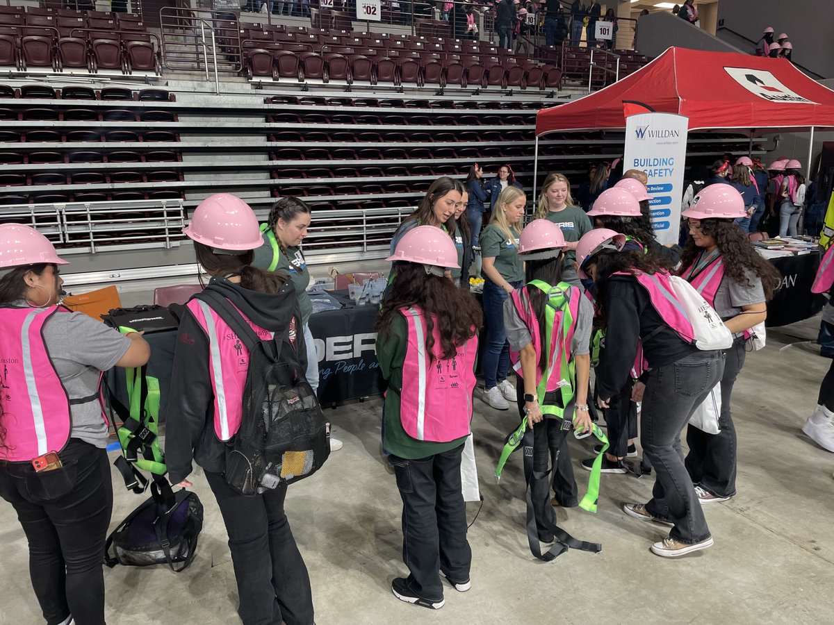Empowering the next generation of builders at #SHEbuildsHouston! Our team had an incredible time showcasing the world of construction to young women, inspiring them to explore endless career possibilities in the industry. 🛠️👷🏽‍♀️ #JoerisGC #BuildingFutureLeaders