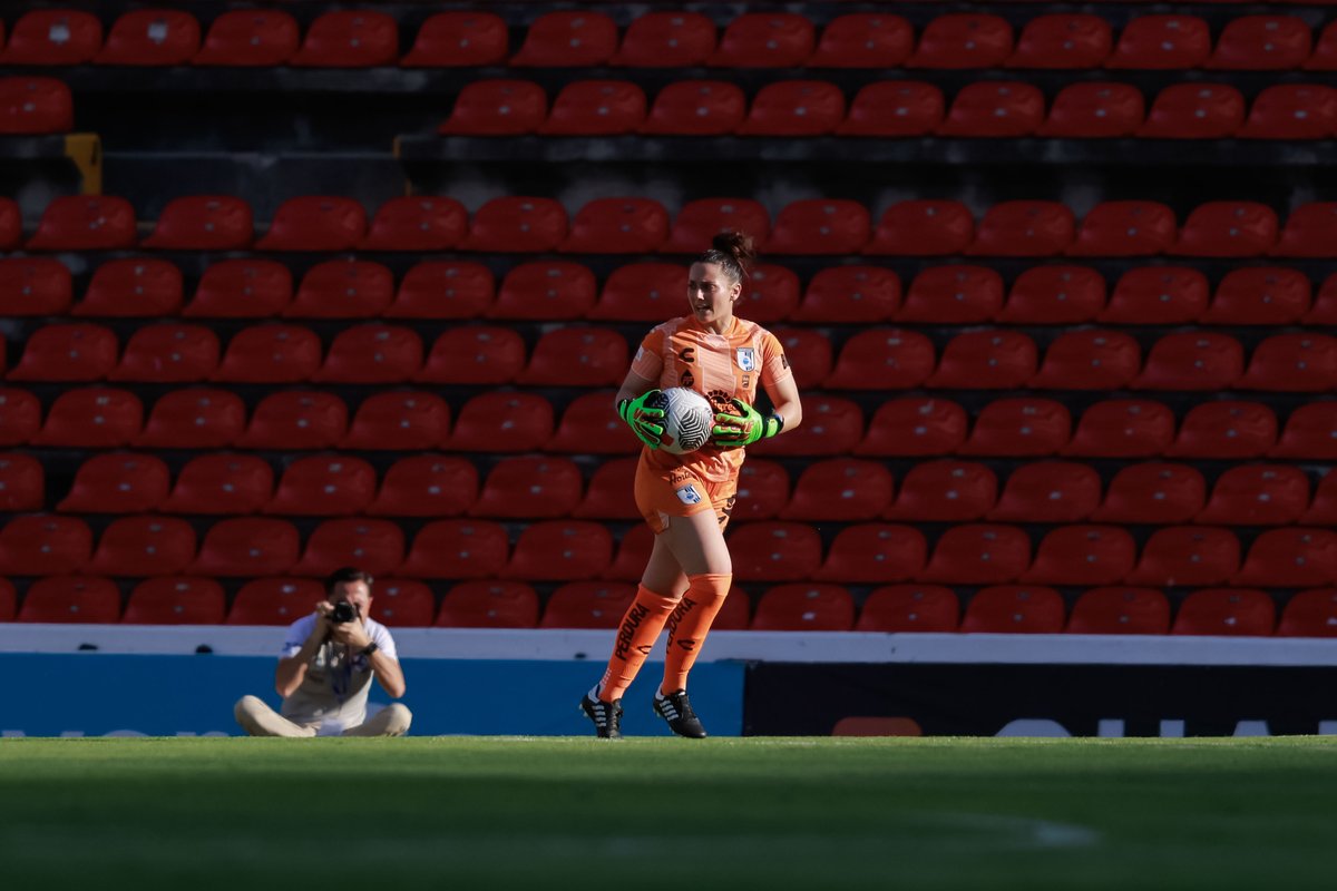 Muy lista para vibrar con las miles de 𝗲𝗺𝗼𝗰𝗶𝗼𝗻𝗲𝘀 en el Corregidora. 🤩

¿Verdad, <a href="/martaalemany_/">Marta Alemany</a>?

#CorazónyAguante