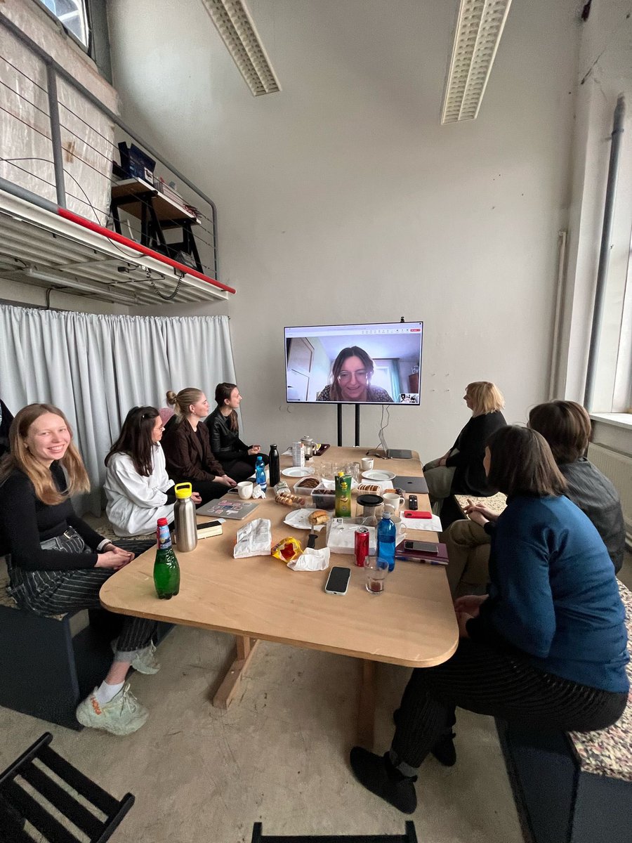 Turned 29 today. Here I am being underqualified doing a sound workshop for photography students at the University of Fine Arts in Bratislava this month. Grateful I can be a part of local things, learn together with others, meet amazing people ❤️