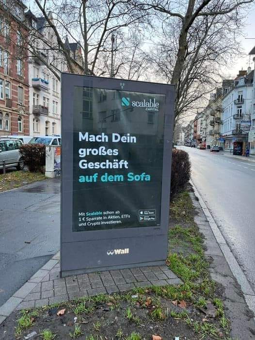 Wenn Pisa und Bologna Früchte tragen. Unsere jungen Werbetreibenden.😂