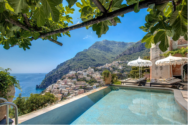 Celebrate in style! Say 'I do' or toast a milestone with breathtaking Amalfi Coast views. 🇮🇹 Luxury awaits for your unforgettable event. 
#AmalfiCoast #DreamWedding #LuxuryTravel
