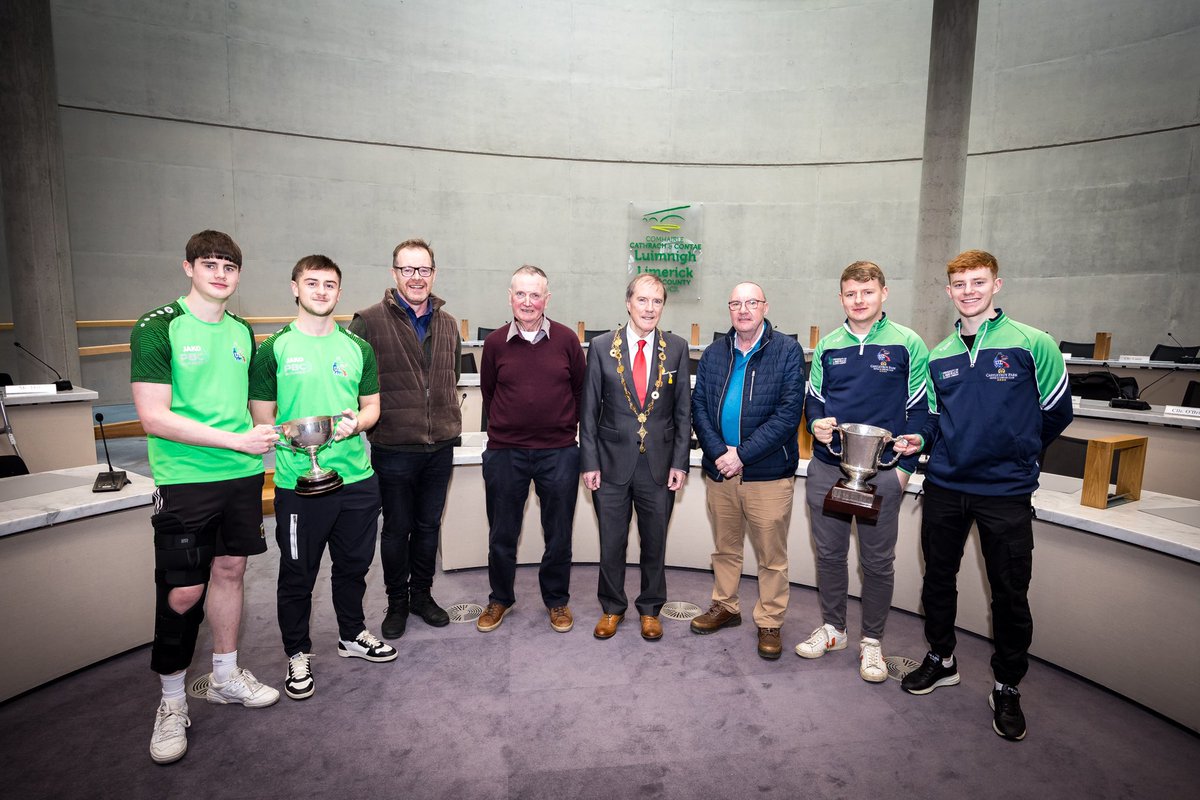🏆 Members of our history making Collingwood and Crowley Cup squads were delighted to attend a reception held in their honour by the Mayor of Limerick Gerald Mitchell this morning. Many thanks to Mayor Mitchell and Councillors Joe Pond and Francis Foley for the warm welcome.