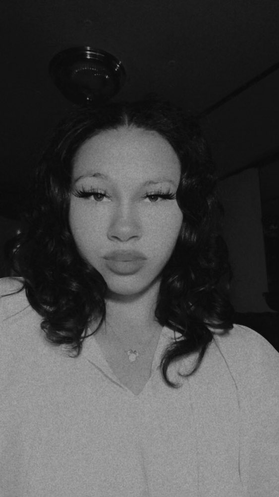 Angelshovv's tweet image. #newpfp 😘