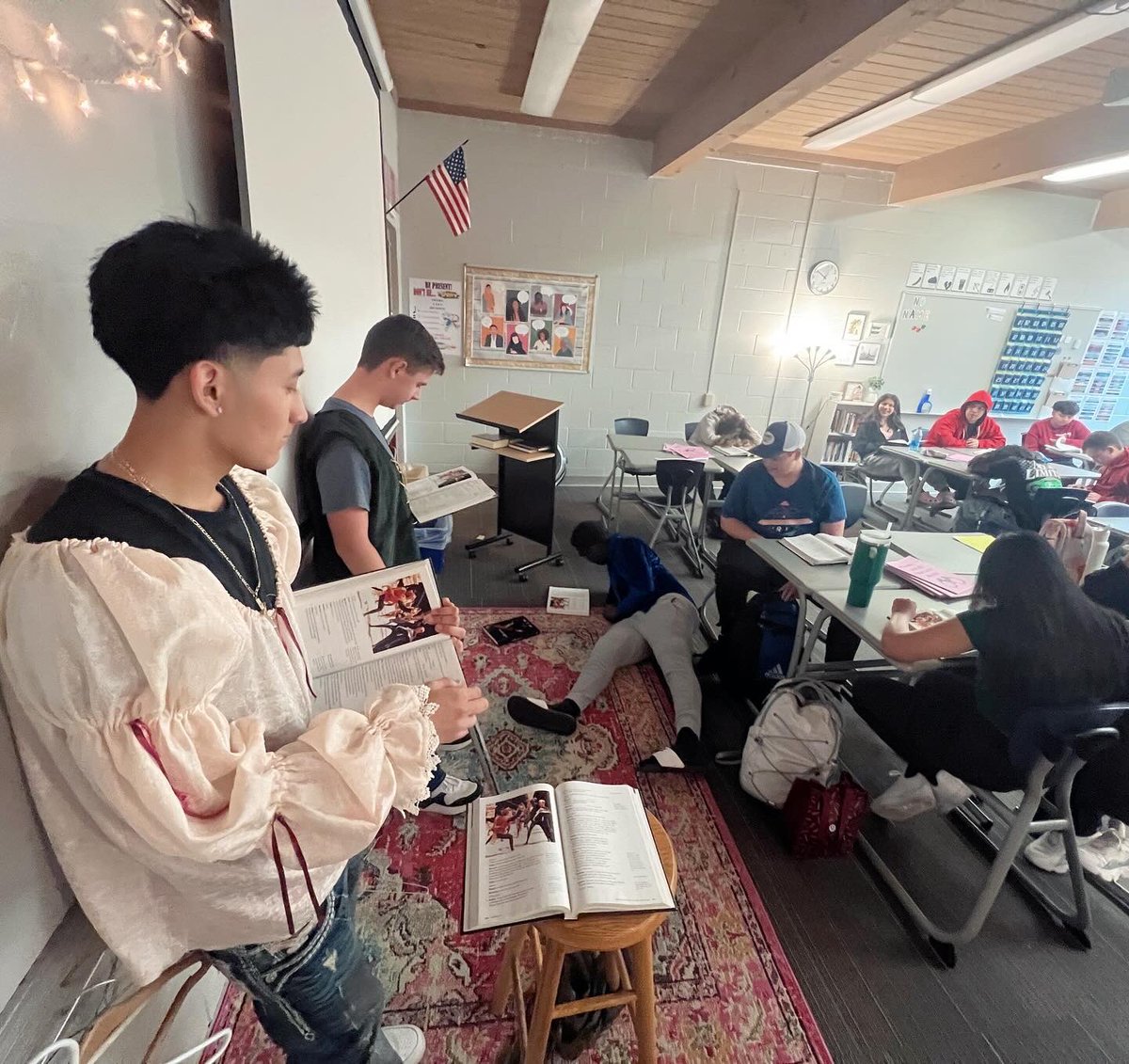 My favorite day!!
Act III, scene i of Romeo &amp; Juliet ⚔️