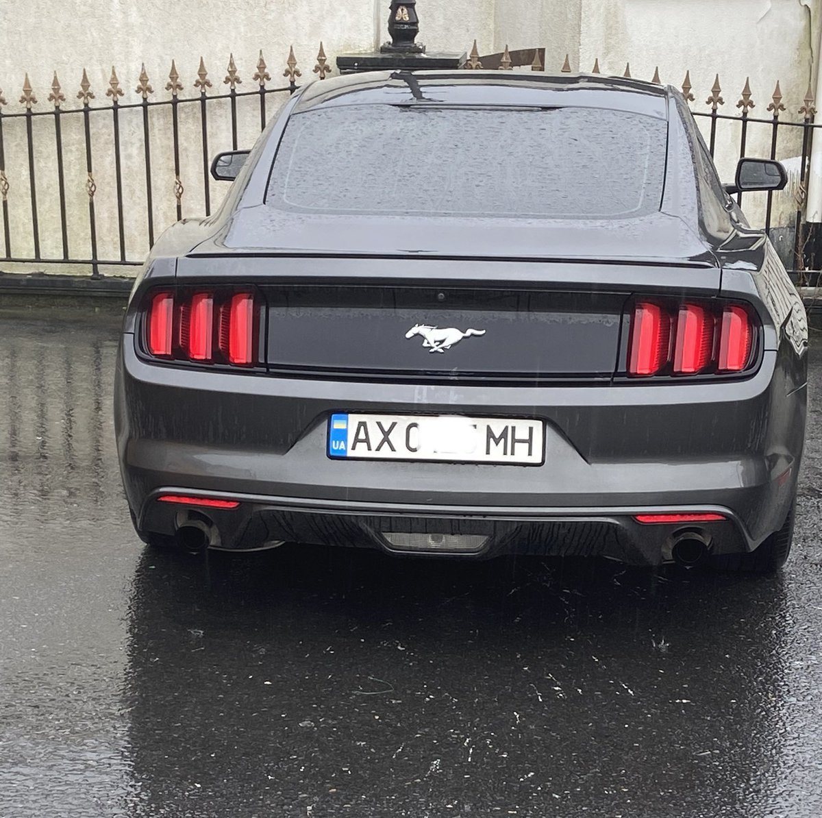 The more we post, the more we get sent. 5.0 litre V8 Mustang drove from Ukraine through Moldova, Romania, Hungary, Austria, Germany and France to sit here at a hotel in County Waterford 🤔 Could be millionaires: No means test ✔️ Free social welfare ✔️ Pay no car park fees ✔️