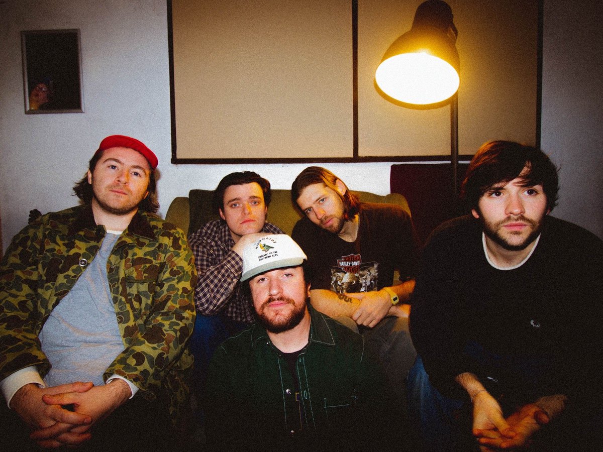 Check out my piece on <a href="/EadesMusic/">Eades</a> via <a href="/ImposeMagazine/">IMPOSE Magazine</a> ! buff.ly/43DXB3p