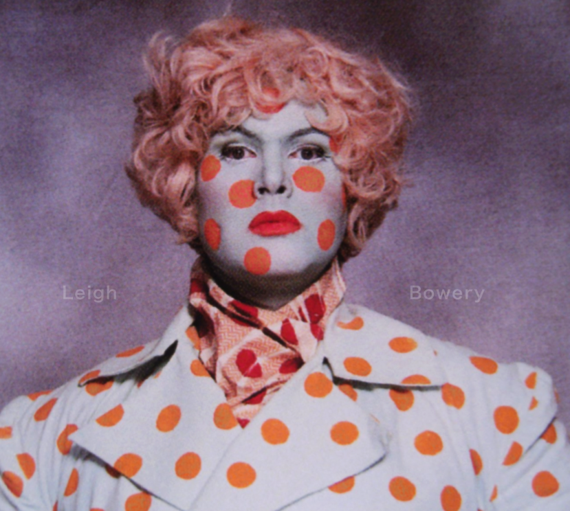 Hoje temos a reunião de algumas montações que fiz inspirada na LEGENDÁRIA #leighbowery essa fonte abundantemente de criação. 

A pulsante e original #BLITZKIDS faria 63 anos hoje com um dos trabalhos mais impecáveis e perspicazes da moda+arte. 

Algumas homenagens que fiz🌟