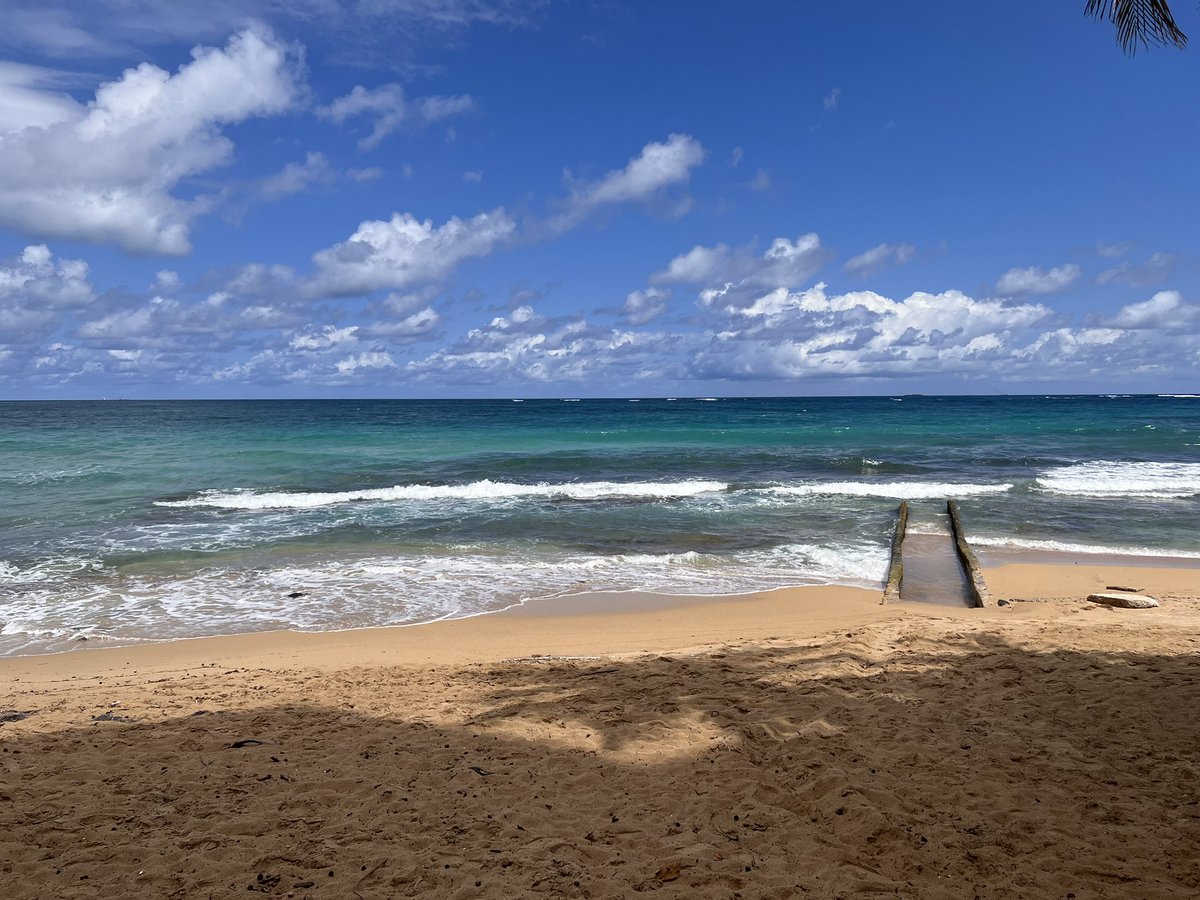 Beach day in San Juan, Puerto Rico 🇵🇷.