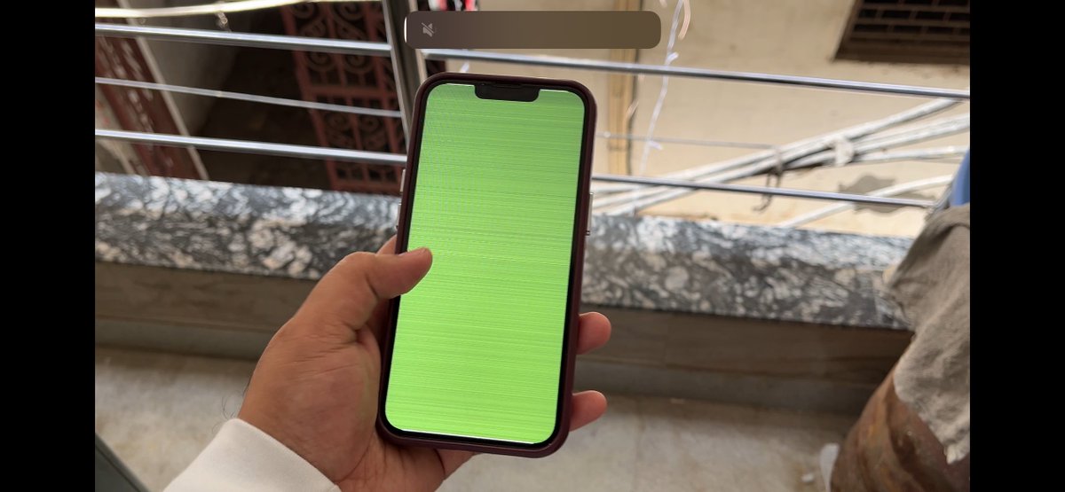 I’m at Apple Store, Saket, New Delhi. I came here to repair “iPhone 13 Pro” with Green Screen Problem. Here is my Experience. Read Below 👇