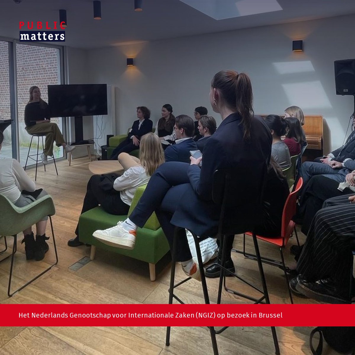 Vorige week kregen wij bezoek van studenten van <a href="/ngiz1945/">NGIZ</a>. Met de vraag om meer inzicht te krijgen in hoe public affairs in Brussel werkt, ontstond er een boeiende discussie over de ins en outs hiervan. We bespraken onder andere de verschillen tussen lobbyen in Den Haag en